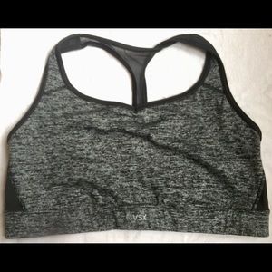 NWOT Cute Victoria’s Secret Sports Bra Black/Gray
